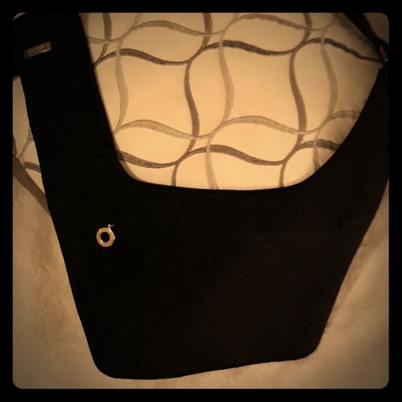 Nine West Handbags - Nine West canvas travel bag with cell phone pocket